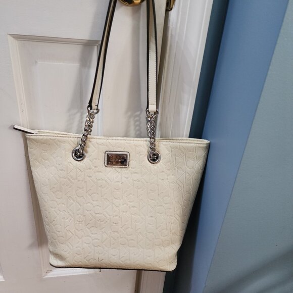 Calvin Klein Hayden Signature Chain Tote - Picture 1 of 7